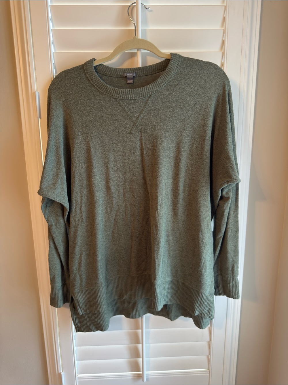 aerie Olive Green Crewneck Sweater